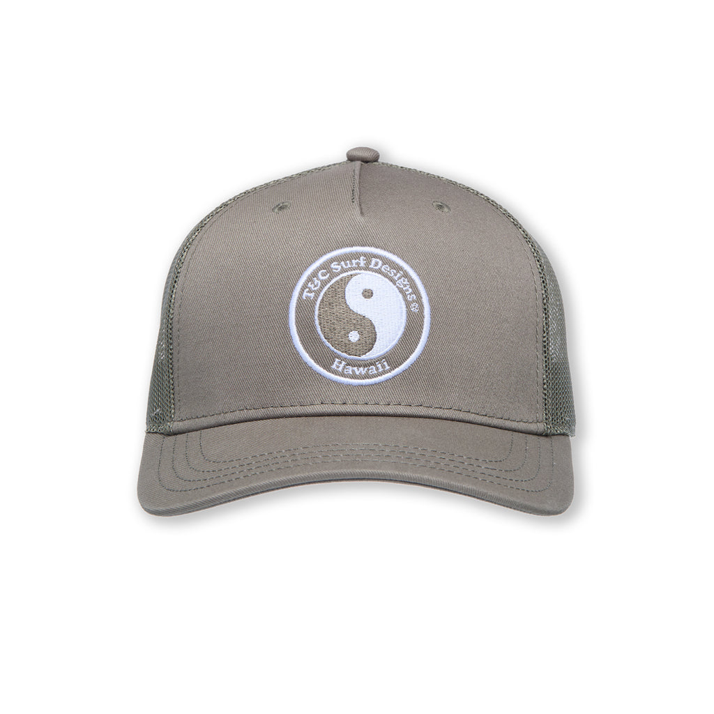 Boné Trucker T&C Surf Designs YY Plain - Verde Militar / Logotipo Verde Militar