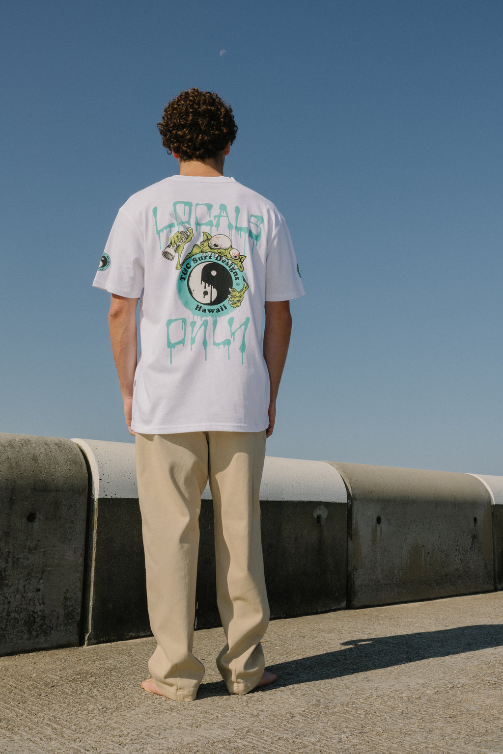 T&C Surf Designs Funco YY T-Shirt de manga curta - Branca